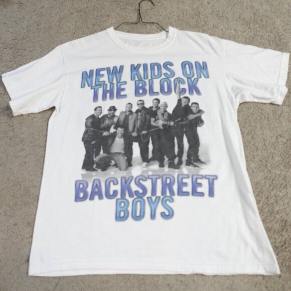 New Kids on the Block Shirt Medium White Concert 2011 Tour Backstreet Boys - Picture 2 of 5